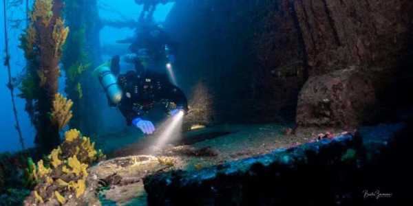 Why Divers Love Wreck Diving?