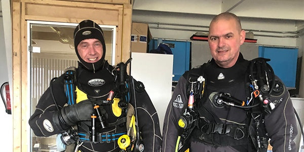 OrcaTorch-D700-Dive-Light-Review-Simplicity-does-it OrcaTorch Dive Lights