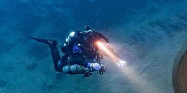 Diligent Diver Gear Test: OrcaTorch TD01 Dive Headlamp