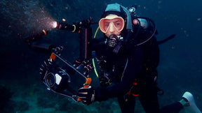 OrcaTorch D710V Underwater Video Light