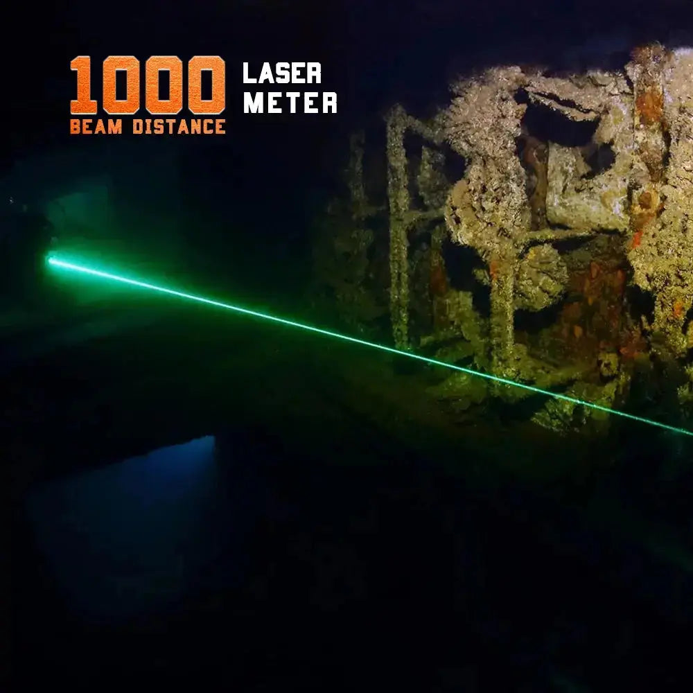 Green Laser Dive Light OrcaTorch D570-GL 2.0 for Scuba Diving Green Laser Dive Light OrcaTorch D570-GL 2.0 for Scuba Diving
